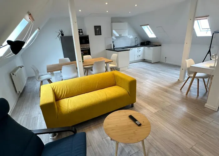 Lejlighed Schoenes Maisonette In Schoener Lage Mg18 Mönchengladbach