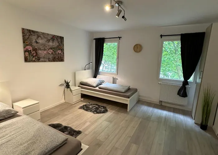 Schoenes Maisonette In Schoener Lage Mg18 Lejlighed Mönchengladbach