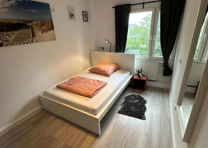 Schoenes Maisonette In Schoener Lage Mg18 Lejlighed *